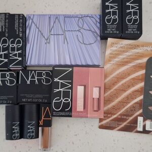 NARS Bundle-13 Count Set